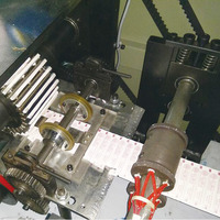 Machine d'emballage multifonctionnelle pour bâtonnets, machine d'emballage pour baguettes, machine d'emballage pour cure-dents bicolore