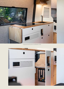 Kit de conversion intérieure personnalisable pour fourgonnette Sprinter 5.9x6.9x7.3 avec toilettes pour voyages en plein air - Product Image 3