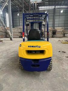 รถยกของ Komatsu 30 14รุ่น3ตัน3ส่วนเครื่องยนต์ดีเซล - Product Image 2