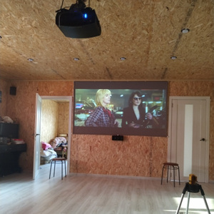 Pantalla de Proyección de <span class=keywords><strong>Pared</strong></span> de 84 Pulgadas de Plegado Rápido, Pantalla de Proyección de PVC ALR Reflectante para Uso Diurno, Relación de Aspecto 16:9, para Cine en Casa y Exteriores, 1 Año de Garantía - Product Image 5