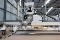 Routeur CNC pour bois M-SHINE 1325/2128/2140 ATC avec machine à scie à découper, prix compétitif pour la fabrication d'armoires et de meubles