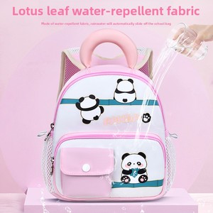 Sac à dos pour enfants unisexe, design mignon de <span class=keywords><strong>panda</strong></span> de dessin animé, grande capacité, fermeture à glissière, doublure en polyester, imperméable, sac d'école - Product Image 4
