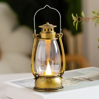 Petite lampe à pétrole miniature, veilleuse, modèle miniature pour maison de poupée, lampe à pétrole rétro LED
