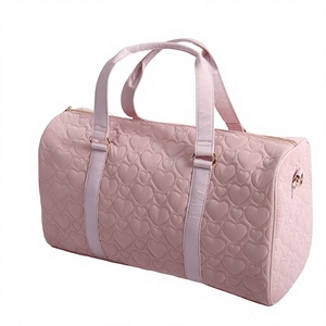 Bolsa Deportiva Acolchada con Patrón de Corazones y Logotipo de Cheerleading en la Parte Delantera, con Cierre, para Equipos de Baile Infantiles, Diseño Personalizado, Venta al Por Mayor - Product Image 2