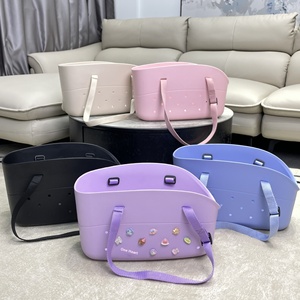 2024 Neue modische wasserdichte Haustier-Reisetasche Stilvolle Strandschulter-Katzen tasche Wasserdichte EVA-Haustier tasche - Product Image 1