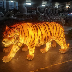 Christmas LED Holiday Polar Bear Lion Snow Leopard Decoration Outdoor Fiberglass <strong>Tiger</strong> 3D Sculpture Acrylic Animal <strong>Motif</strong> Lights - Product Image 4
