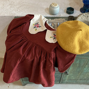 Abito Principessa Stile Mori Ricamato e Stampato per Bambine 3-8 Anni, Taglie 100-140cm, Nuova Collezione Autunnale - Product Image 4