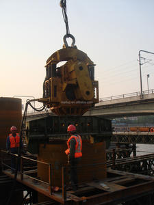 Vibreur électrique pendulaire sur grue RT-150A pour palplanches et tube  longévité haute capacité - Product Image 5