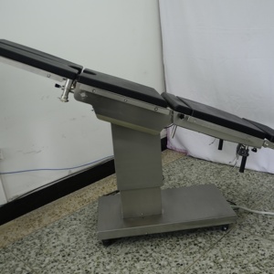 Cama de Operaciones Manual de Acero Inoxidable para Hospital, Multifuncional, Hidráulica, Ortopédica, para Quirófanos - Product Image 2