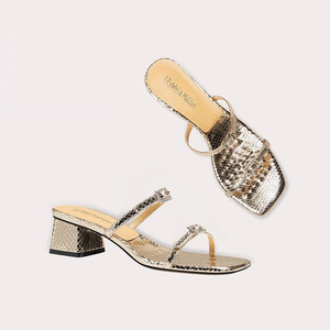 Sandalias con punta abierta para mujer, elegantes sandalias con punta cuadrada en relieve de cocodrilo con detalles de cristal para fiestas de verano - Product Image 2