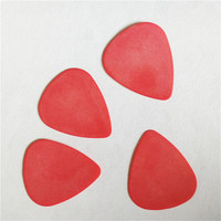 2024 Bonne Forme Standard Rouge Noir Blanc 0.5mm Acétal Delrin Guitare Plectre Pick