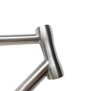 Cuadro <span class=keywords><strong>de</strong></span> Bicicleta <span class=keywords><strong>de</strong></span> Titanio Waltly con Freno <span class=keywords><strong>de</strong></span> Disco <span class=keywords><strong>de</strong></span> Montaje Plano, Cuadro <span class=keywords><strong>de</strong></span> Bicicleta <span class=keywords><strong>de</strong></span> Carretera <span class=keywords><strong>de</strong></span> Alta Resistencia, Piezas <span class=keywords><strong>de</strong></span> Bicicleta <span class=keywords><strong>de</strong></span> la Mejor Calidad - Product Image 6