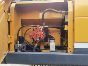 Excavatrices d'occasion prêtes à l'exportation Hyundai 220LC-9S 22 tonnes, moteur Cummins, excavatrice hydraulique sur chenilles, bon état, à vendre - Product Image 6