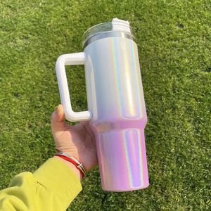 Nuevo Vaso de Viaje de 40 oz con Degradado Ombre Arcoíris Brillante, Sublimación al Vacío, con Asa y Pajita - Product Image 3