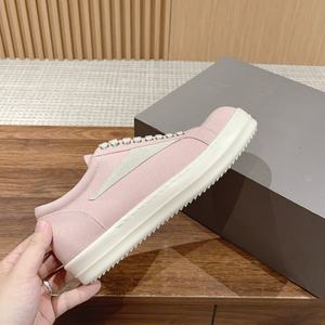 Zapatillas Deportivas Casuales de Diseño para Hombre y Mujer, Estilo Clásico de Verano, Alta Calidad, en Blanco y Negro o de Lona - Product Image 1