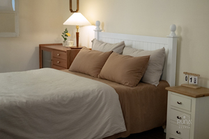 Brown Cotton <b>Bedding</b> High-Quality Pre-Washed Cotton <b>Bedding</b> Exporter 4 pieces <b>Set</b> Pillowcase Duvet Cover Fitted Sheet - Product Image 4