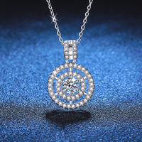 Haut de gamme S925 argent Sterling Double anneau VVSD couleur 0.5CT Moissanite rond pendentif collier pour les femmes