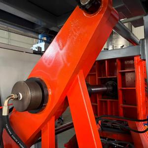 Machine de soufflage de <span class=keywords><strong>plastique</strong></span> de 200 <span class=keywords><strong>litres</strong></span> pour la fabrication de barils industriels et de fûts d'emballage de 200 L – Approvisionnement direct usine - Product Image 6