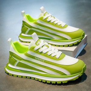 Zapatillas deportivas de verano 2025 para hombre, calzado informal transpirable de malla para hombre, zapatillas de skate para mujer, zapatillas de baloncesto y running de suela gruesa - Product Image 3