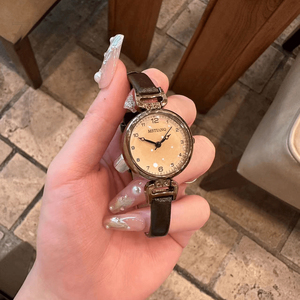 <span class=keywords><strong>Orologi</strong></span> da Polso Retrò di Alta Gamma con Quadrante Rotondo al Quarzo per <span class=keywords><strong>Donna</strong></span> con Cinturino in Pelle PU, Orologio alla Moda Semplice di Carattere per Ragazza, Idee <span class=keywords><strong>Regalo</strong></span> - Product Image 6