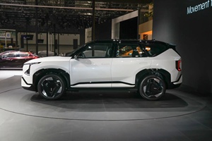 Para Kia EV5 2025 720, SUV Eléctrico Ligero Blanco |   Autonomía CLTC <span class=keywords><strong>de</strong></span> 720 km - Product Image 4