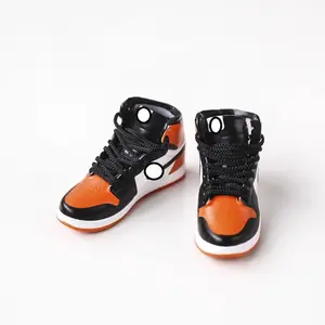 무료 배송 MINI 3D aj1 자란 검은 발가락 운동화 키 체인 조던 미스터리 신발 상자 아주 좋은 세부 사항 3d