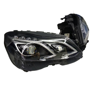 Faros Delanteros Izquierdo y Derecho para E W212, Faros Delanteros Izquierdo y Derecho Originales de Segunda Mano para Mercedes-Benz E W212 - Product Image 3