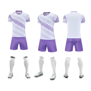 Nouvel Arrivage – Ensemble d'uniformes de football pour hommes de qualité supérieure, conçus sur mesure, respirants, imprimés, pour l'entraînement sportif, services OEM - Product Image 2