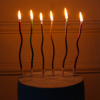 6er-Set Bestseller Schöne Bunte Regenbogen Locken Spiralen Hohe Happy Birthday Torten Glückskerzen Vergoldete Kurvenkerze