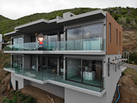 Clôture en verre trempé sans cadre de 12 mm, 15 mm, 16 mm, balustrade extérieure renforcée, garde-corps en verre pour balcon avec éclairage LED