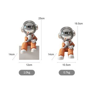 Statuetta Moderna in Resina di Astronauta con Visiera Cromata, Statua Creativa di Cosmonauta, Ornamento da Scrivania, Fornitura di Fabbrica - Product Image 6