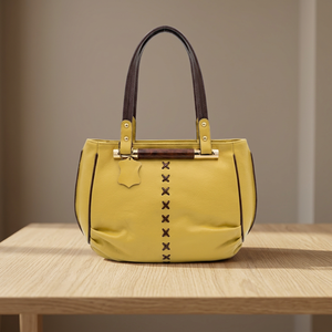Pochette décontractée pour femme en cuir véritable de style traditionnel, élégante, durable, légère, avec fermeture éclair, imperméable et pliable - Product Image 3