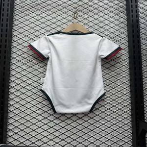 カスタムデザインのサマーシーズンユニセックスベビーロンパース、100％ポリエステル、速乾性、通気性、デジタルプリント、半袖、タイサッカー - Product Image 5