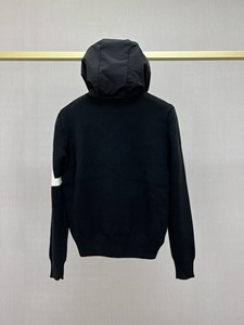 Chaqueta con capucha y cremallera Mo ncler con mangas de punto en contraste - Product Image 3