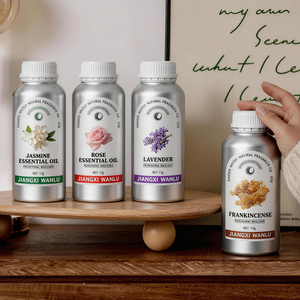 Huiles essentielles de qualité cosmétique utilisées pour la fabrication de bougies, de savons et les soins de la peau, <span class=keywords><strong>huile</strong></span> d'eucalyptus citronné, d'arbre à thé et de lavande pour tous types de peau - Product Image 1
