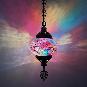 Fissures de glace, café à la turque, restaurant, hôtel, maison d'hôtes, chanson folklorique, taverne, bar, décoration en verre, lustre - Product Image 1