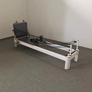 معدات صالة الألعاب الرياضية تمارين بناء الجسم المخصصة وألومنيوم الجلود الأساسية اليوغا بيلاتيس سرير آلات المصلح للمنزل صالة الألعاب الرياضية اللياقة البدنية - Product Image 3