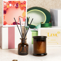 Coffret cadeau luxe personnalisé, marque privée, bougies d'aromathérapie pour Noël et diffusion de roseaux pour la maison