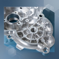 Boîtier de contrôle d'automatisation en aluminium complexe usiné CNC 5 axes à tolérance stricte, composants métalliques personnalisés