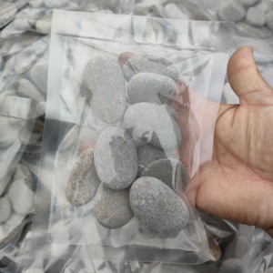 Wholesale Non-toxic Acrylic Rock Painting Kit Graffiti Diy Toys <strong>Polished</strong> Flat <strong>River</strong> Pebble <strong>Stones</strong> for Kids - Product Image 3