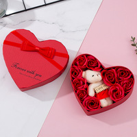 Boîte cadeau de fleurs de savon en forme de cœur pour la fête de la Saint-Valentin, cadeau pour la fête des enseignants, cadeau pour les amis, les amoureux et les enseignants