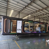 Prêt à l'emploi Minuscule capsule préfabriquée Modulaire en acier Utilisation d'hôtel Extensible Portable Flottant Conteneur Installation complète Apple House
