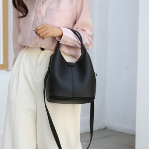 2025 nuevo bolso de hombro de estilo clásico Retro <span class=keywords><strong>simple</strong></span> versátil de moda bolso cruzado, <span class=keywords><strong>mercado</strong></span> pequeño - Product Image 2