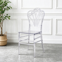 Chaise fantôme en acrylique transparente personnalisée en gros, empilable, pour événements, décoration de salle de banquet