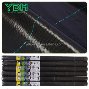 Tapis <span class=keywords><strong>anti</strong></span>-<span class=keywords><strong>herbe</strong></span> humide sur mesure pour le contrôle des mauvaises herbes Tissu géotextile tissé perméable à l'eau Plastique agricole UV - Product Image 5