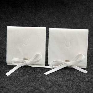 Custom logo Jewelry Packing Suede Velvet Jewelry Packaging Bags Microfiber Jewelry Pouch with Insert Pad for Necklace Display - Product Image 5