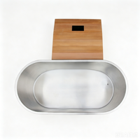 Bain de glace ovale en bois de cèdre moderne haut de gamme avec refroidisseur intelligent pour spa, club de bien-être et villa