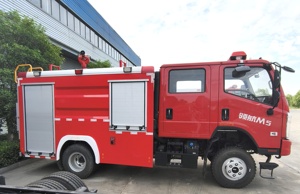 Meilleur prix usine FOTON HOWO I Suzu 4X2 4X4 <span class=keywords><strong>Camion</strong></span>-citerne neuf pour équipement de lutte contre l'incendie, avec fonctions de contrôle, de lutte contre l'incendie par mousse, d'alarme incendie et de pompage d'eau - Product Image 4