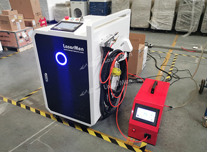 Machine de soudage, découpe et nettoyage au laser à fibre portative 3000W LM-2000 4-en-1 pour métal et aluminium - Product Image 4