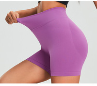 Short de sport taille haute sans couture pour femme Logo personnalisé entraînement Yoga Fitness Scrunch vêtements de sport conception à motif solide